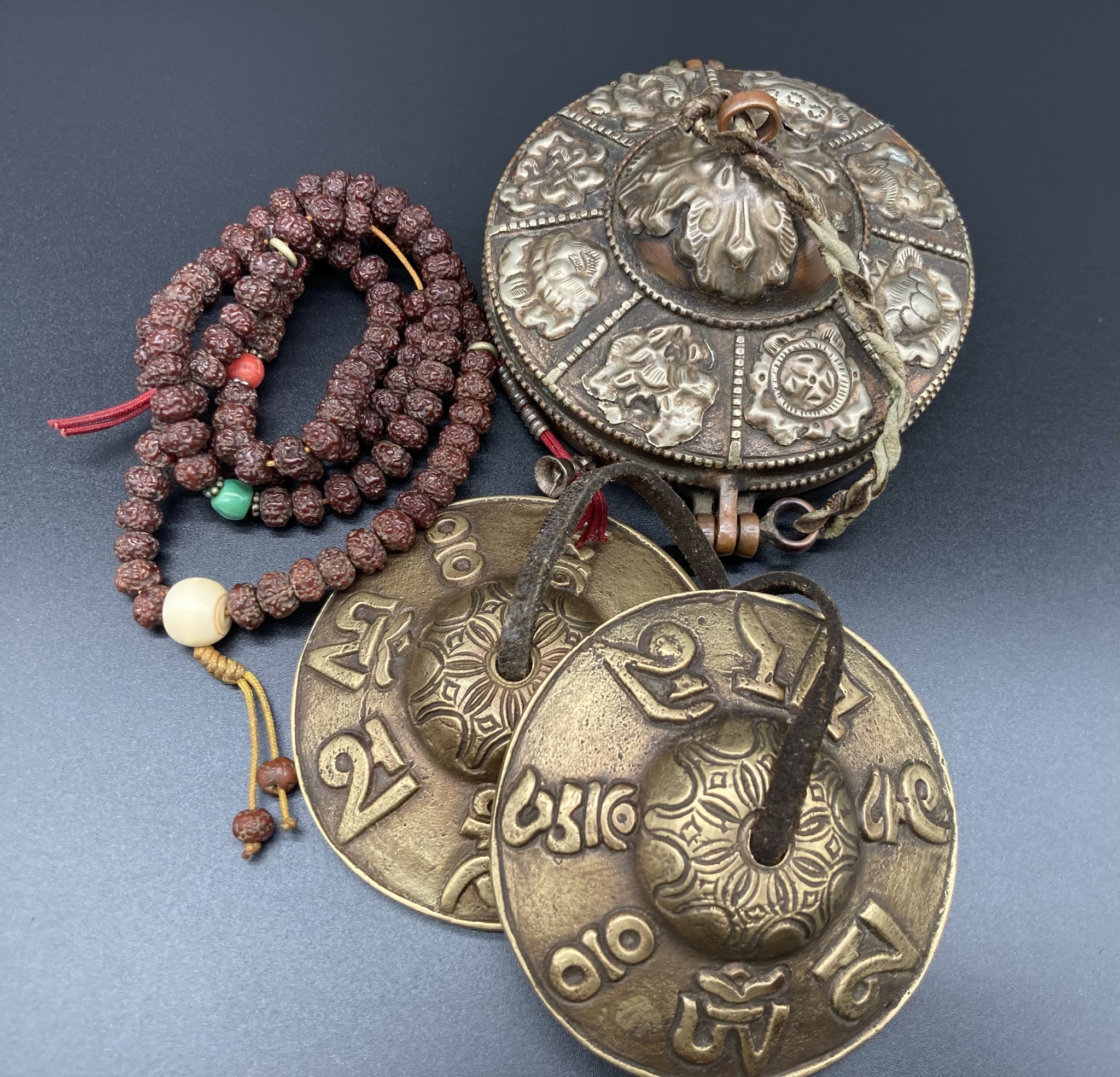 ティンシャ Tingsha 銅製 直径67.8mm 厚さ6.4mm チベット仏教 Tibetan Tingsha – Tsering Tibetan Antiques and Handicrafts